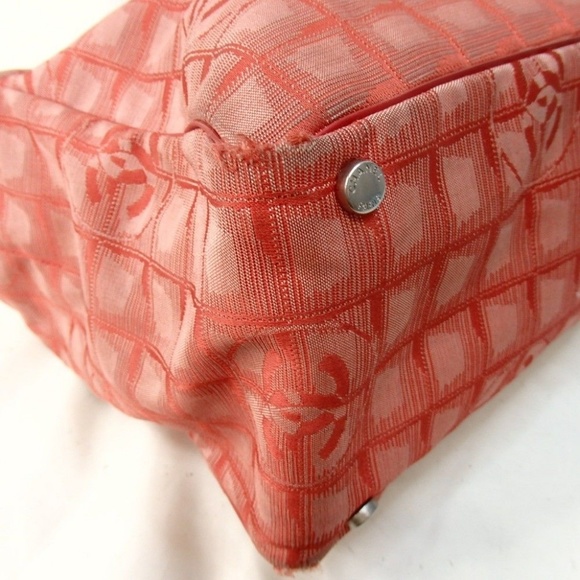 ♥️CHANEL Monogram Tote handbag Vintage RARE! - Picture 11 of 12